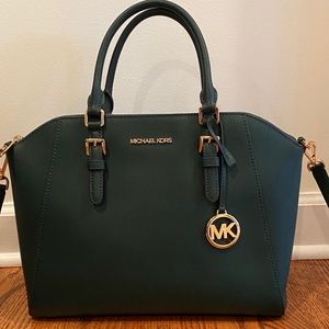 MK medium purse.